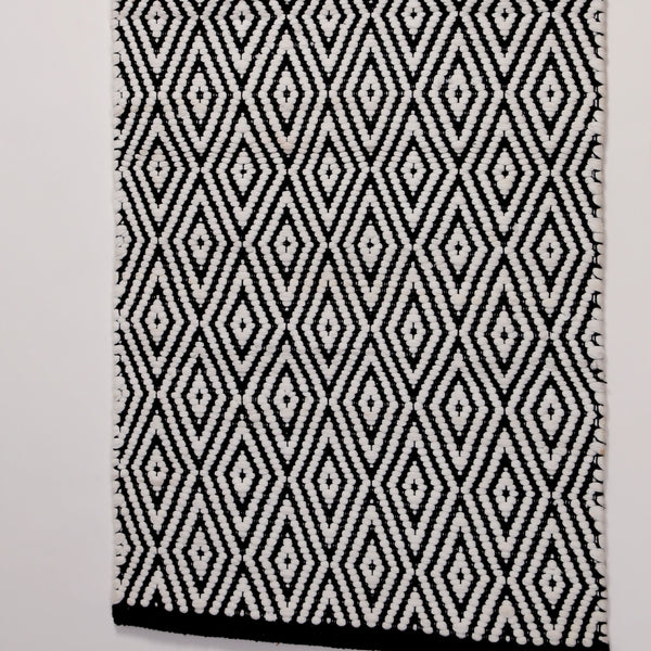 Soft Cotton Yarn and Nada Rug / Dhurrie KDSN-MG-6003